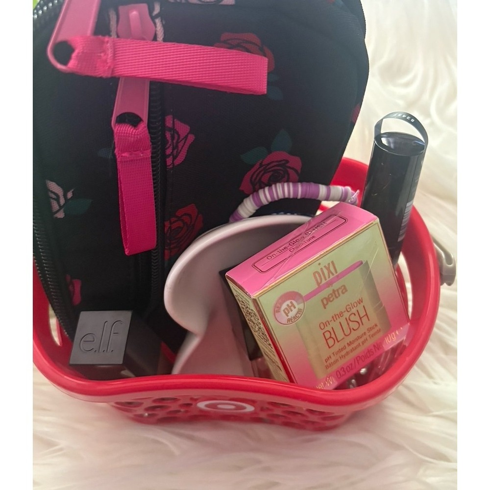 Cute elf/target bundle!